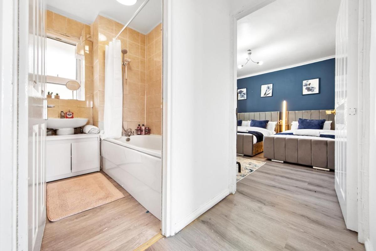 2 Bed Sleeps 7 Comfort Style Combined Apartamento Londres